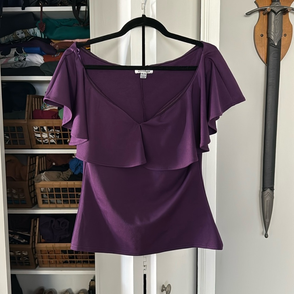 Unique Vintage Off-the-Shoulder Ruffle Frenchie Top - Purple - L - EUC